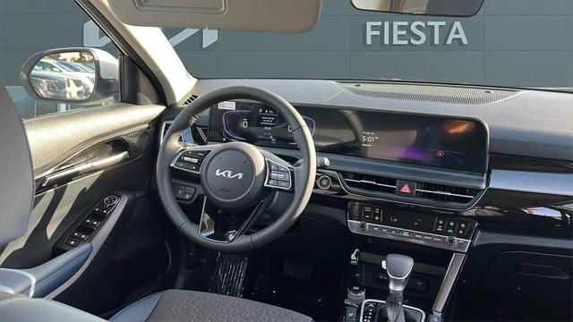 new 2025 Kia Seltos car, priced at $28,670