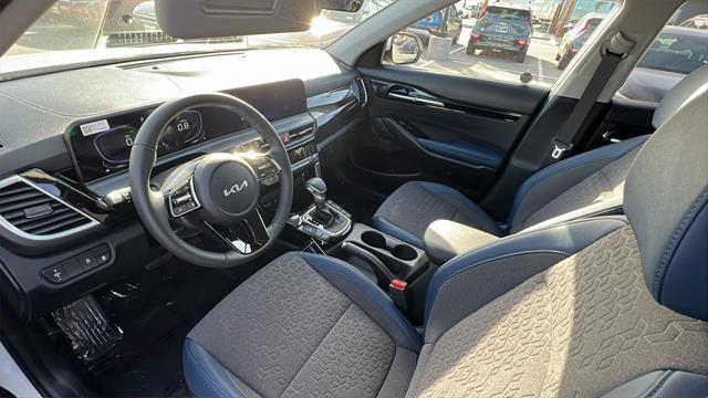 new 2025 Kia Seltos car, priced at $28,670