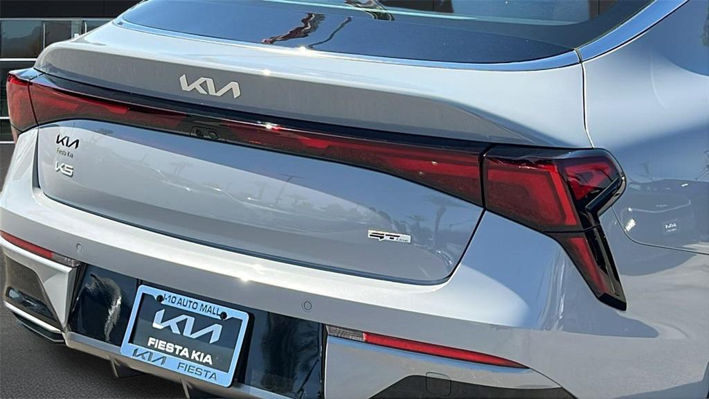 new 2025 Kia K5 car, priced at $30,306