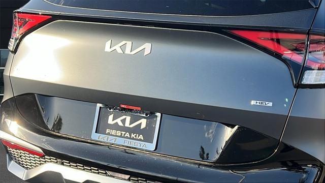 new 2025 Kia Sportage Hybrid car, priced at $40,115
