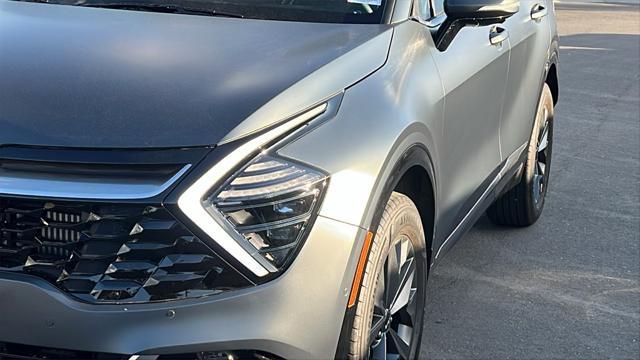 new 2025 Kia Sportage Hybrid car, priced at $40,115