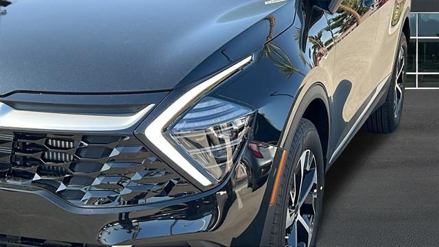 new 2025 Kia Sportage Hybrid car