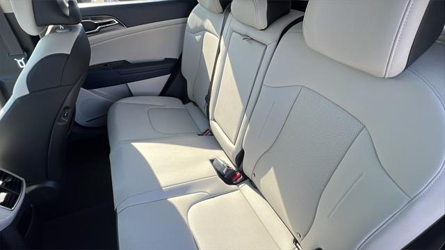 new 2025 Kia Sportage Hybrid car
