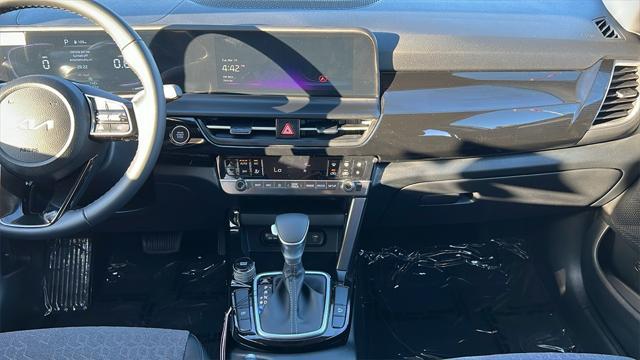 new 2025 Kia Seltos car, priced at $27,230