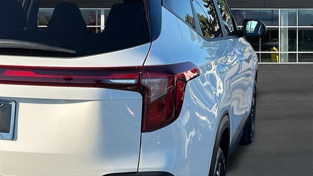 new 2025 Kia Seltos car, priced at $27,230