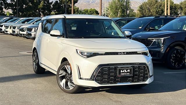 new 2025 Kia Soul car, priced at $28,405