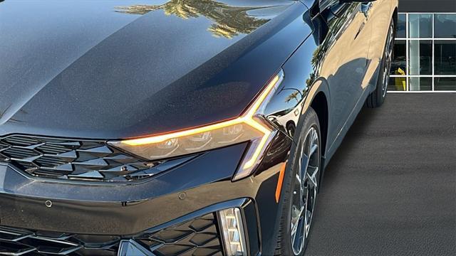 new 2025 Kia K5 car, priced at $33,205