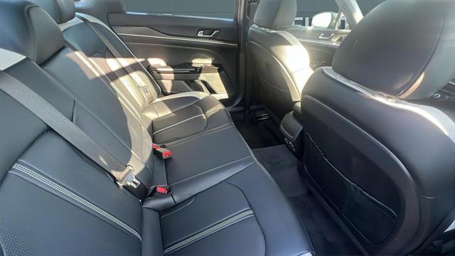 new 2025 Kia K5 car, priced at $33,205