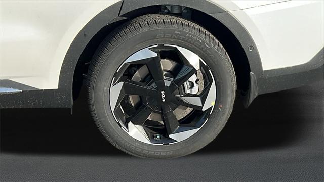 new 2025 Kia Sorento Hybrid car, priced at $49,195