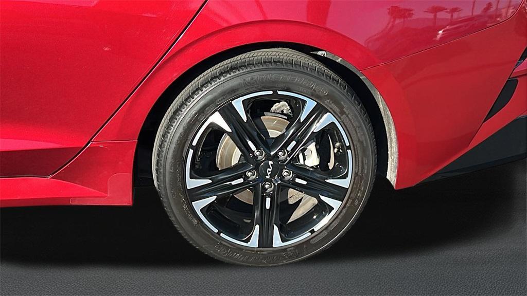 used 2022 Kia K5 car, priced at $24,295