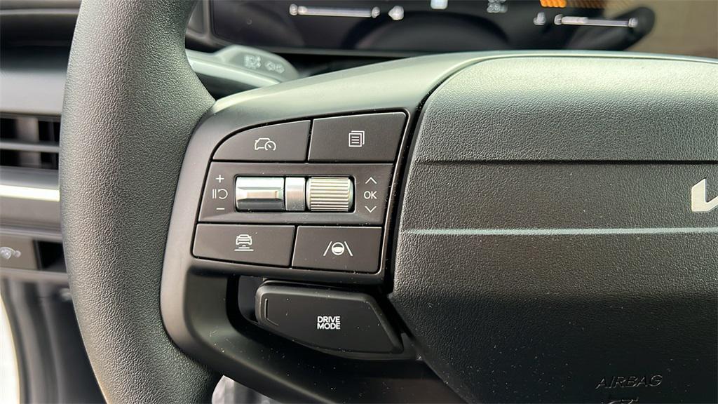 new 2025 Kia K4 car, priced at $24,580