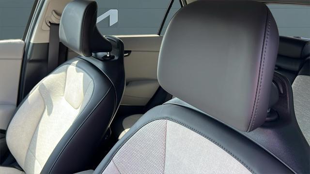 new 2025 Kia Niro EV car