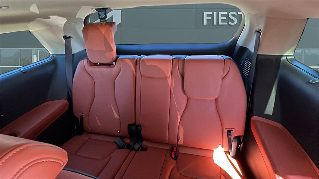 new 2026 Kia Carnival Hybrid car, priced at $51,460