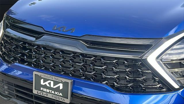 new 2025 Kia Sportage car, priced at $35,300