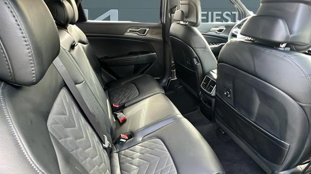 new 2025 Kia Sportage car, priced at $35,300