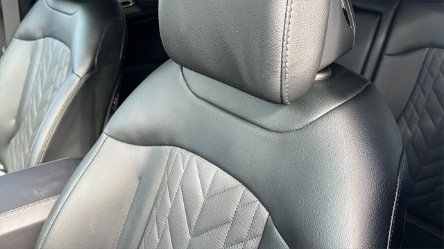 new 2025 Kia Sportage car, priced at $35,300