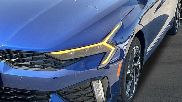 new 2025 Kia K5 car