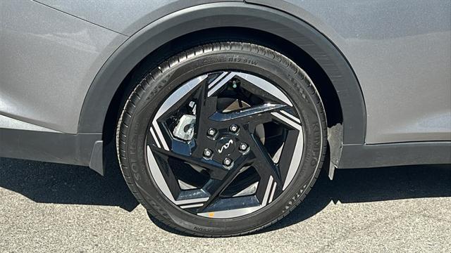 new 2025 Kia K4 car, priced at $25,145