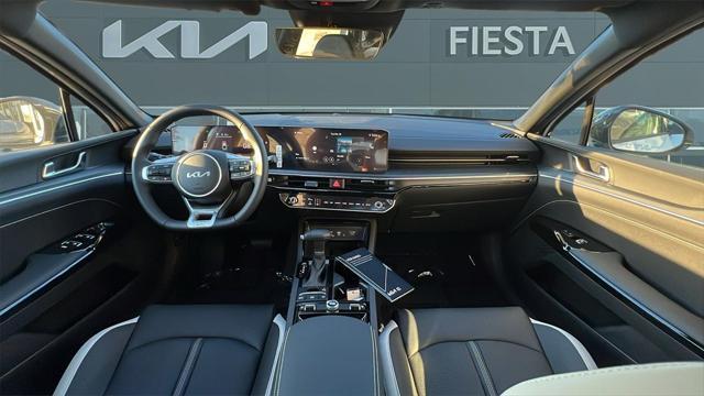 new 2025 Kia K5 car, priced at $30,200
