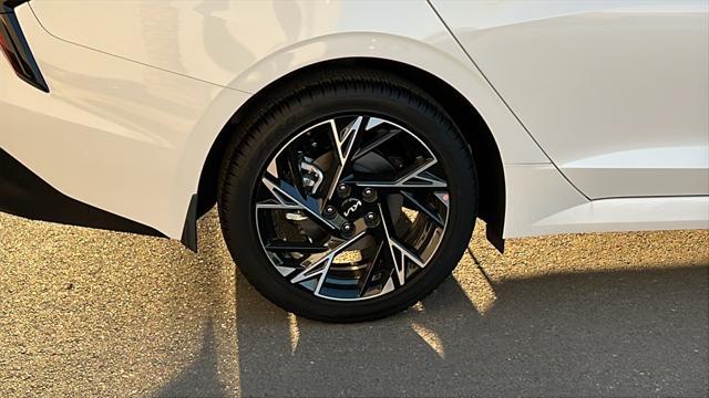 new 2025 Kia K5 car, priced at $30,200