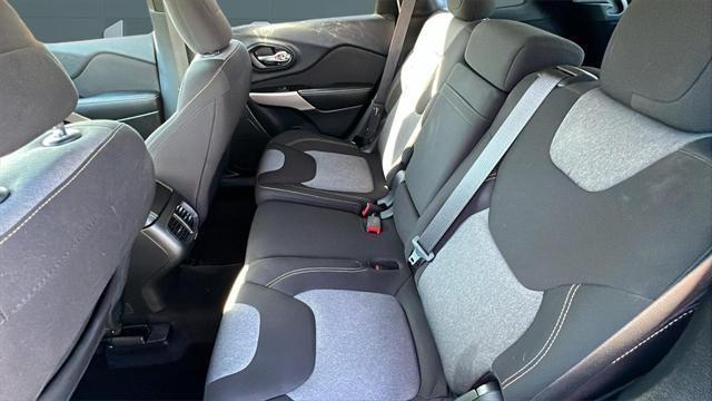 used 2018 Jeep Cherokee car, priced at $14,419