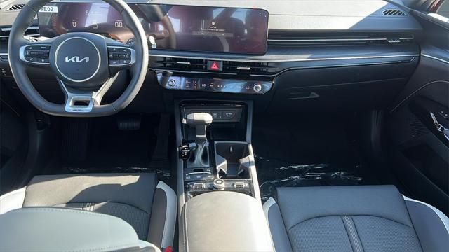 new 2025 Kia K5 car, priced at $30,560
