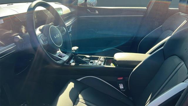 new 2025 Kia K5 car, priced at $30,560