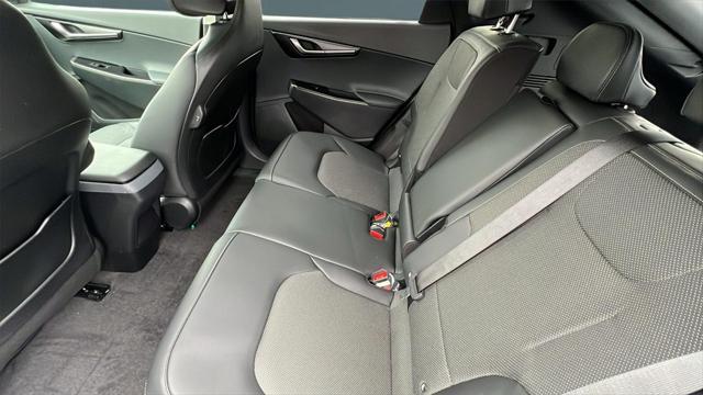 new 2025 Kia EV6 car