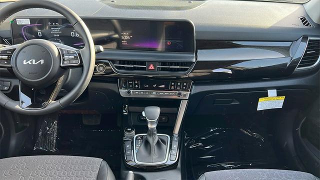 new 2025 Kia Seltos car, priced at $28,275