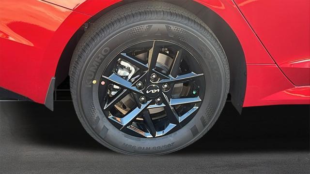 new 2025 Kia K5 car, priced at $28,000