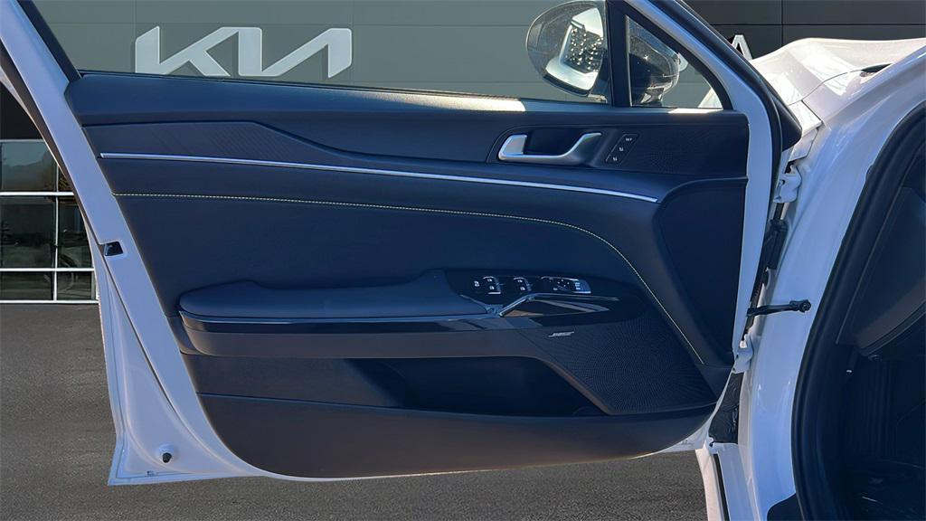 new 2026 Kia K5 car, priced at $39,950