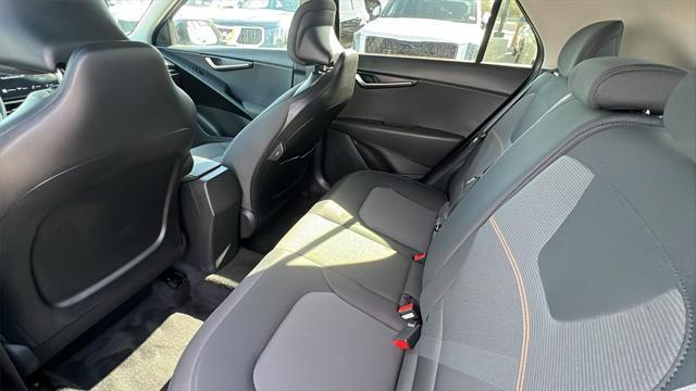 new 2025 Kia Niro car, priced at $28,895