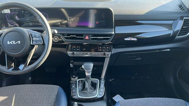 new 2025 Kia Seltos car, priced at $28,155
