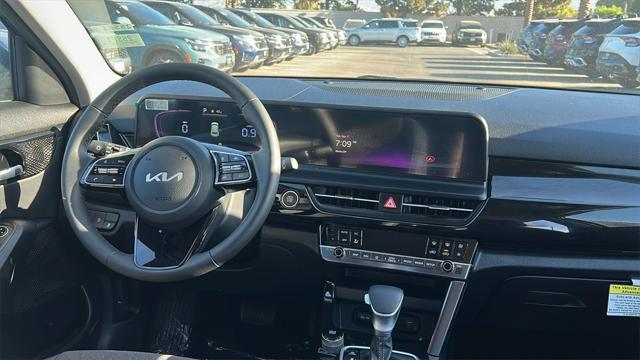 new 2025 Kia Seltos car, priced at $28,155