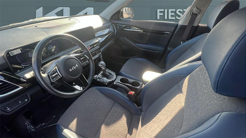 new 2025 Kia Seltos car, priced at $26,388