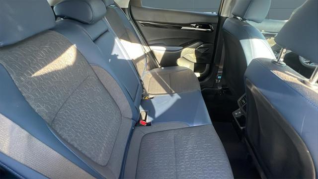new 2025 Kia Seltos car, priced at $28,155