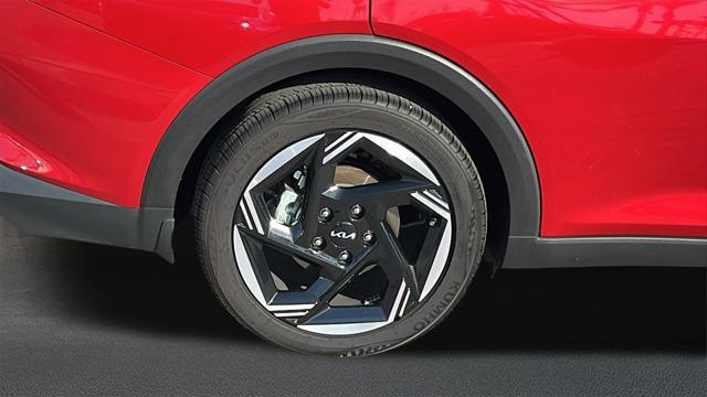 used 2025 Kia K4 car, priced at $26,894