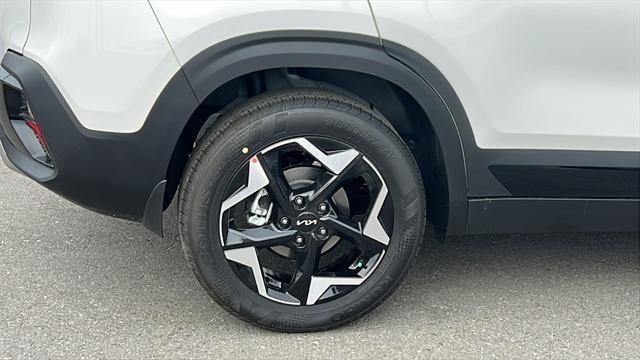 new 2025 Kia Seltos car, priced at $27,230