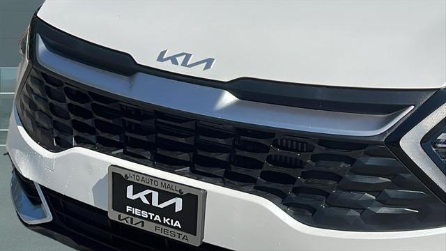 new 2025 Kia Sportage Hybrid car, priced at $30,695