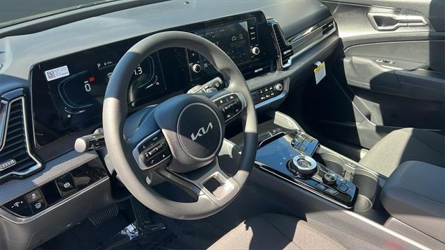new 2025 Kia Sportage Hybrid car, priced at $30,695