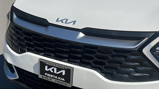 new 2025 Kia Sportage Hybrid car, priced at $30,695