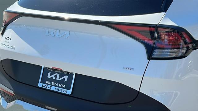 new 2025 Kia Sportage Hybrid car, priced at $30,695