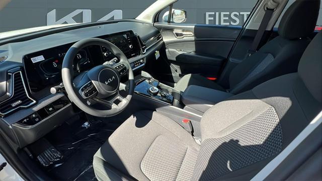 new 2025 Kia Sportage Hybrid car, priced at $30,695