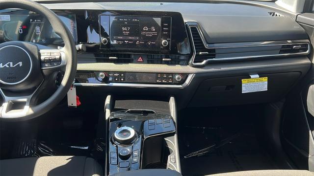 new 2025 Kia Sportage Hybrid car, priced at $30,695
