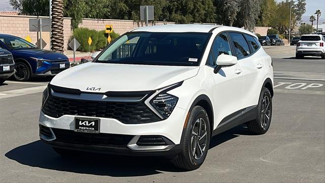 new 2025 Kia Sportage Hybrid car, priced at $30,695