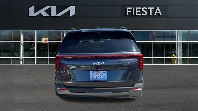 new 2025 Kia Carnival car, priced at $52,532