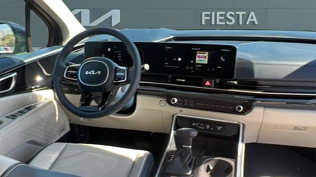 new 2025 Kia Carnival car, priced at $52,532