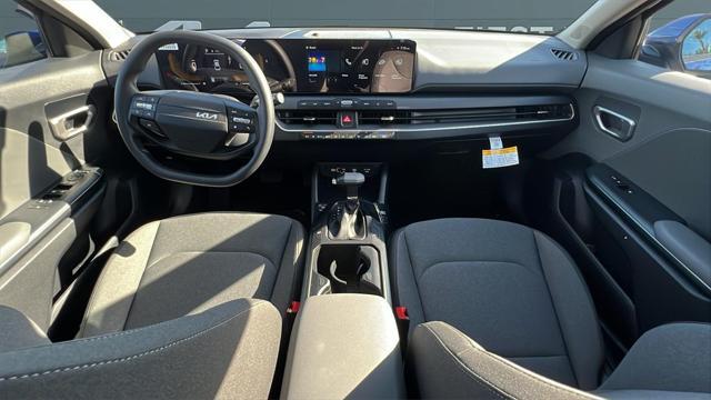 new 2025 Kia K4 car