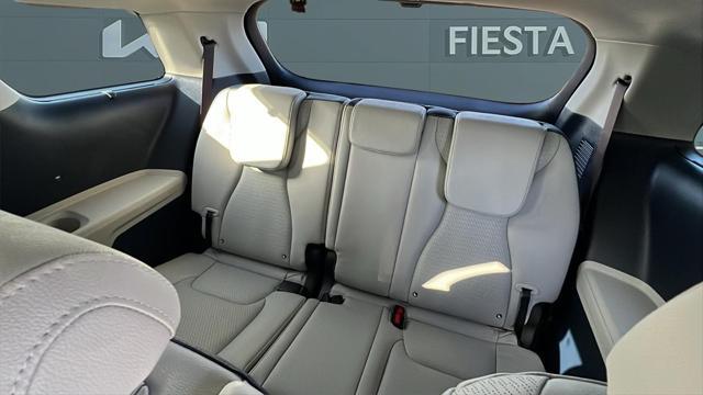 new 2026 Kia Carnival car