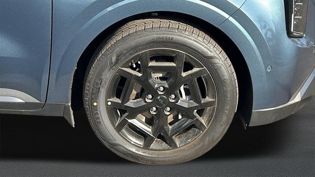 new 2026 Kia Carnival car